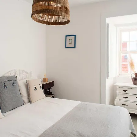 - Light Filled With Terrace