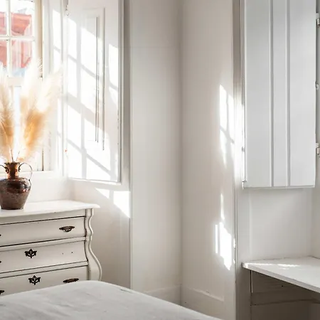 Apartman - Light Filled With Terrace *