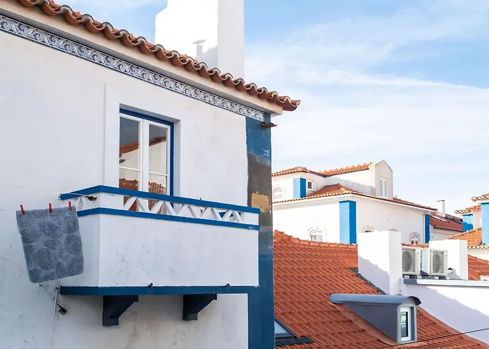 - Light Filled With Terrace * Ericeira