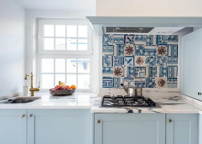 - Light Filled With Terrace Apartment